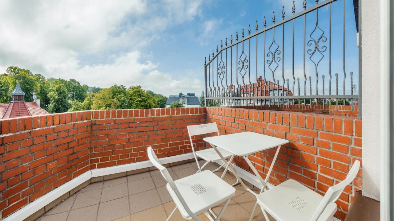 Apartamenty Sun & Snow Plac Neptuna Miedzyzdroje Esterno foto