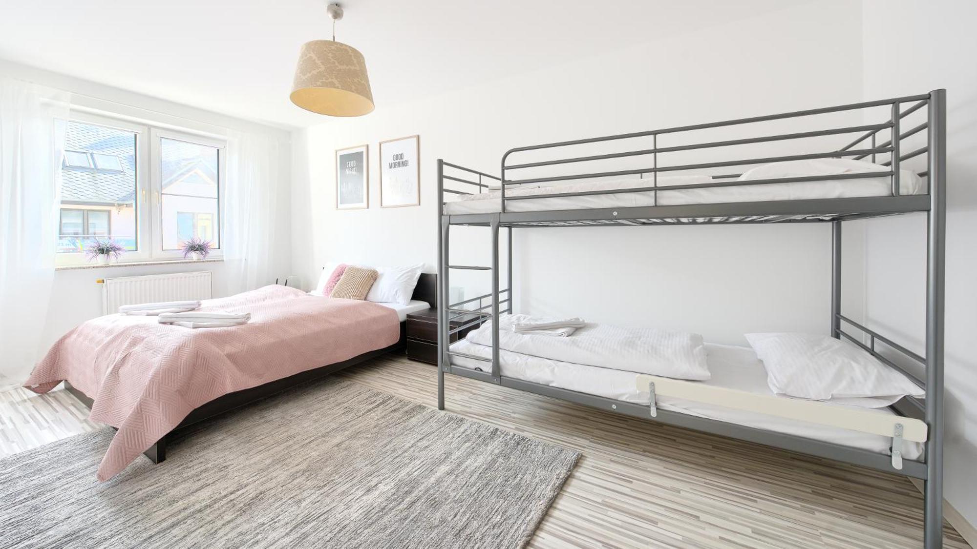 Apartamenty Sun & Snow Plac Neptuna Miedzyzdroje Esterno foto